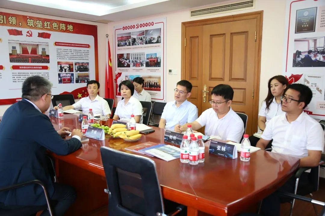 热烈欢迎中欧国际工商学院DBA项目负责人李楠莅临社科赛斯考研!